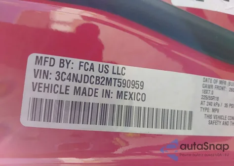 2021 Jeep Compass Limited 4X4 z USA, uszkodzony, nr VIN 3C4NJDCB2MT590959